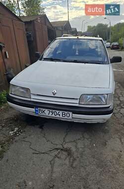 Ціни Renault 21 Газ пропан-бутан / Бензин
