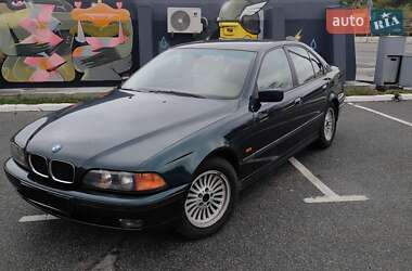 Цены BMW 5 Series Газ пропан-бутан / Бензин