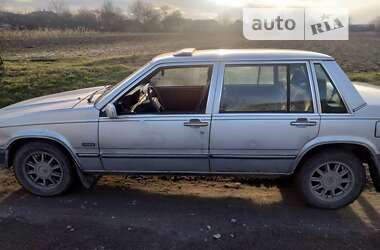 Ціни Volvo 740 Газ пропан-бутан / Бензин