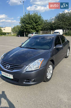 Цены Nissan Altima Газ пропан-бутан / Бензин