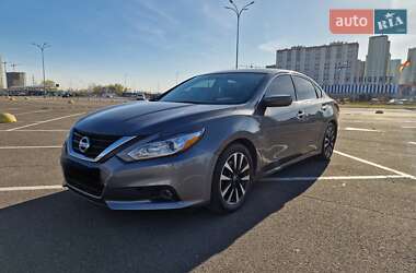Цены Nissan Altima Газ пропан-бутан / Бензин