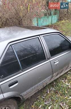 Цены Opel Ascona Газ пропан-бутан / Бензин