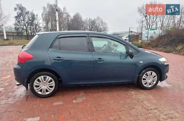 Цены Toyota Auris Газ пропан-бутан / Бензин