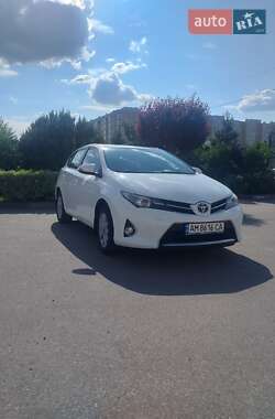 Цены Toyota Auris Газ пропан-бутан / Бензин