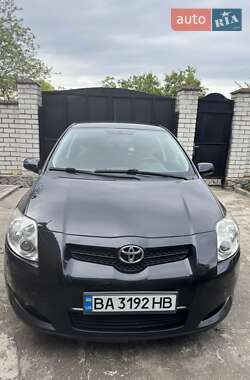 Цены Toyota Auris Газ пропан-бутан / Бензин