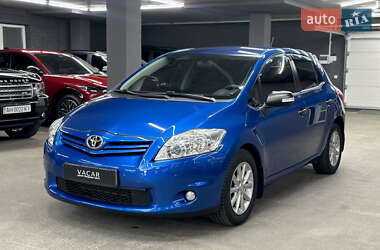 Цены Toyota Auris Газ пропан-бутан / Бензин