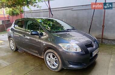 Ціни Toyota Auris Газ пропан-бутан / Бензин