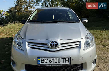 Цены Toyota Auris Газ пропан-бутан / Бензин