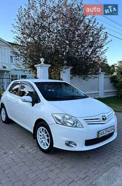 Цены Toyota Auris Газ пропан-бутан / Бензин