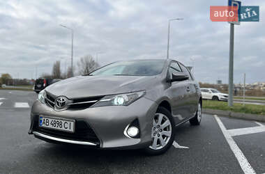 Ціни Toyota Auris Газ пропан-бутан / Бензин