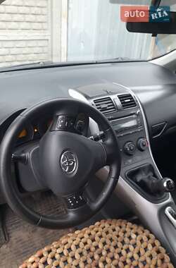 Цены Toyota Auris Газ пропан-бутан / Бензин