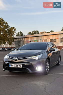 Ціни Toyota Avensis Газ пропан-бутан / Бензин