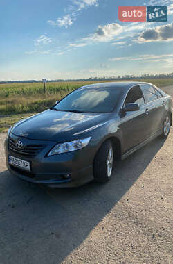 Цены Toyota Camry Газ пропан-бутан / Бензин