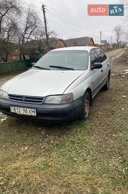 Ціни Toyota Carina E Газ пропан-бутан / Бензин