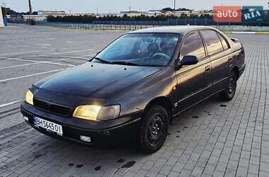 Ціни Toyota Carina Газ пропан-бутан / Бензин
