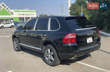 Цены Porsche Cayenne Газ пропан-бутан / Бензин