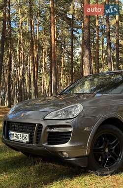 Цены Porsche Cayenne Газ пропан-бутан / Бензин