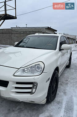 Ціни Porsche Cayenne Газ пропан-бутан / Бензин