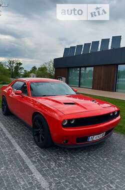 Цены Dodge Challenger Газ пропан-бутан / Бензин