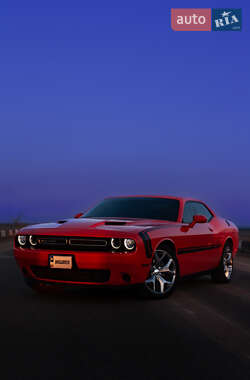 Ціни Dodge Challenger Газ пропан-бутан / Бензин