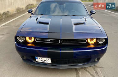 Ціни Dodge Challenger Газ пропан-бутан / Бензин