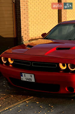 Цены Dodge Challenger Газ пропан-бутан / Бензин