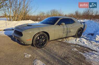 Цены Dodge Challenger Газ пропан-бутан / Бензин