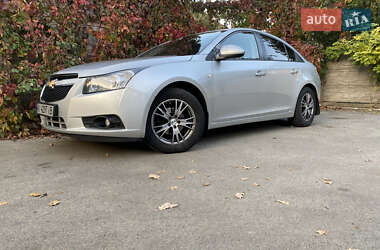 Цены Chevrolet Cruze Газ пропан-бутан / Бензин