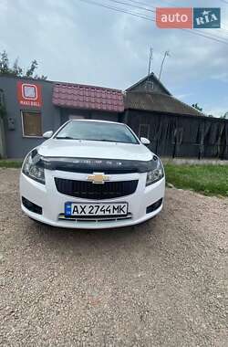 Цены Chevrolet Cruze Газ пропан-бутан / Бензин