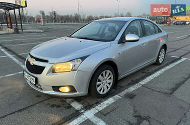 Цены Chevrolet Cruze Газ пропан-бутан / Бензин