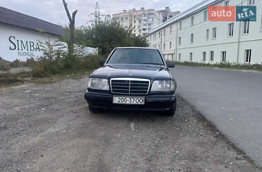 Ціни Mercedes-Benz E-Class Газ пропан-бутан / Бензин