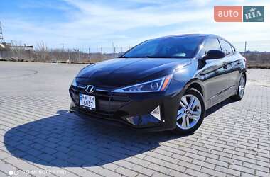 Цены Hyundai Elantra Газ пропан-бутан / Бензин