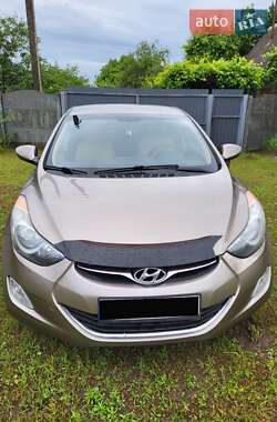 Ціни Hyundai Elantra Газ пропан-бутан / Бензин