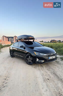 Ціни Hyundai Elantra Газ пропан-бутан / Бензин