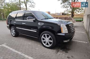 Ціни Cadillac Escalade Газ пропан-бутан / Бензин