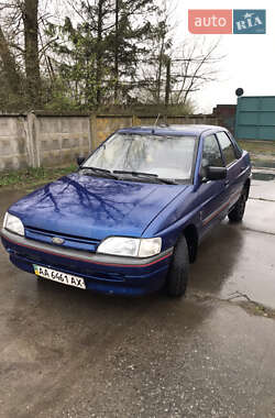 Ціни Ford Escort Газ пропан-бутан / Бензин