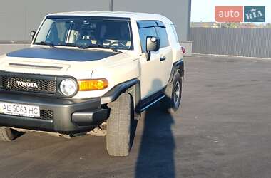 Цены Toyota FJ Cruiser Газ пропан-бутан / Бензин
