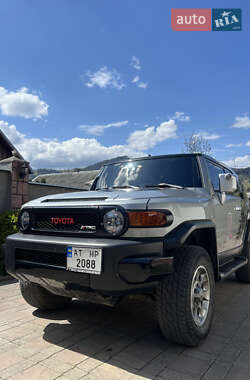 Ціни Toyota FJ Cruiser Газ пропан-бутан / Бензин