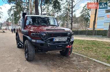 Ціни Toyota FJ Cruiser Газ пропан-бутан / Бензин