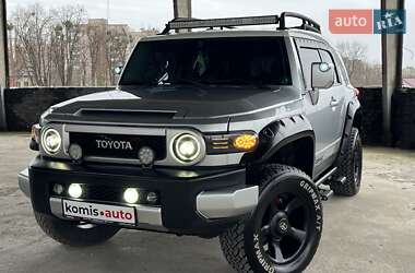 Цены Toyota FJ Cruiser Газ пропан-бутан / Бензин
