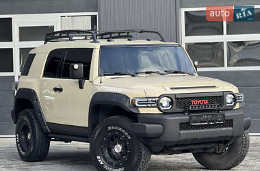 Цены Toyota FJ Cruiser Газ пропан-бутан / Бензин