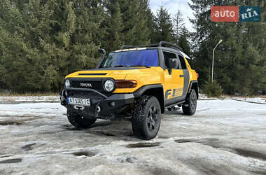 Цены Toyota FJ Cruiser Газ пропан-бутан / Бензин