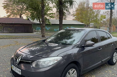 Цены Renault Fluence Газ пропан-бутан / Бензин