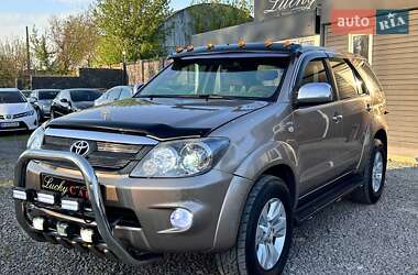 Ціни Toyota Fortuner Газ пропан-бутан / Бензин