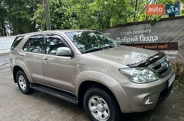 Цены Toyota Fortuner Газ пропан-бутан / Бензин