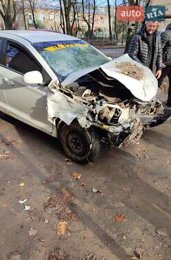 Цены ЗАЗ Forza Газ пропан-бутан / Бензин