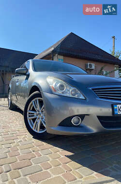 Ціни Infiniti G25 Газ пропан-бутан / Бензин
