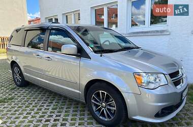 Цены Dodge Grand Caravan Газ пропан-бутан / Бензин