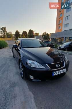 Ціни Lexus IS Газ пропан-бутан / Бензин