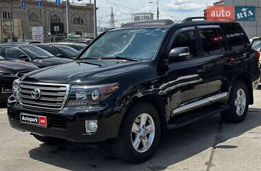 Цены Toyota Land Cruiser Газ пропан-бутан / Бензин